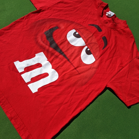 2009 Red M&M Chocolate Tee XL - Picture 2 of 4